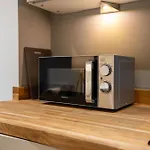 Apartment Stylish 2 Bedroom With Balcony *